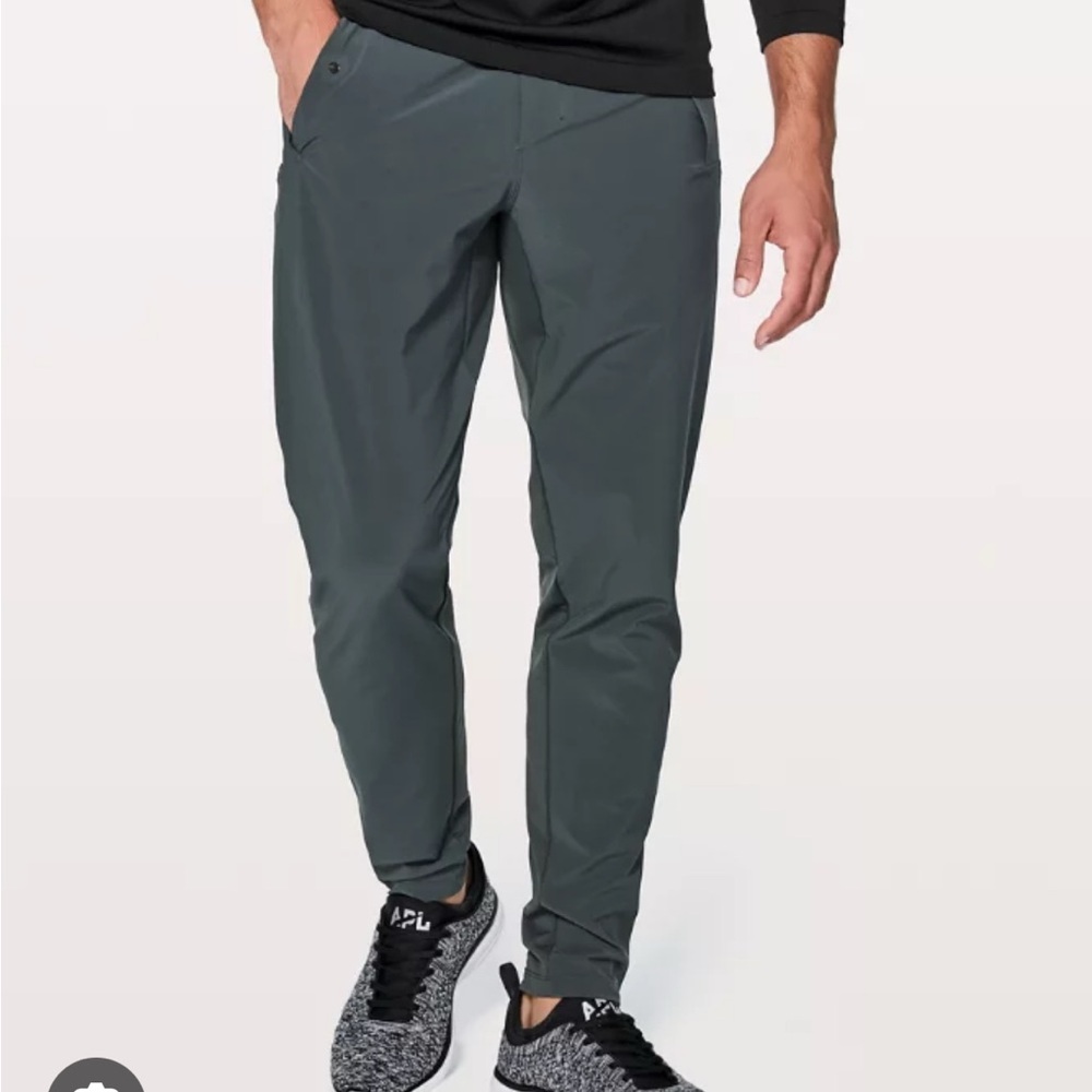 Lululemon Men's Gray Athletic Pants